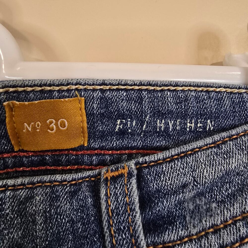Women's Pilcro and the Letterpress Hyphen Distressed Denim Jeans | Size 30 - Picture 8 of 9